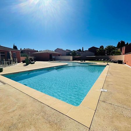 Hotel Terres De France - Le Domaine De Bacchus Saint-Christol  Esterno foto