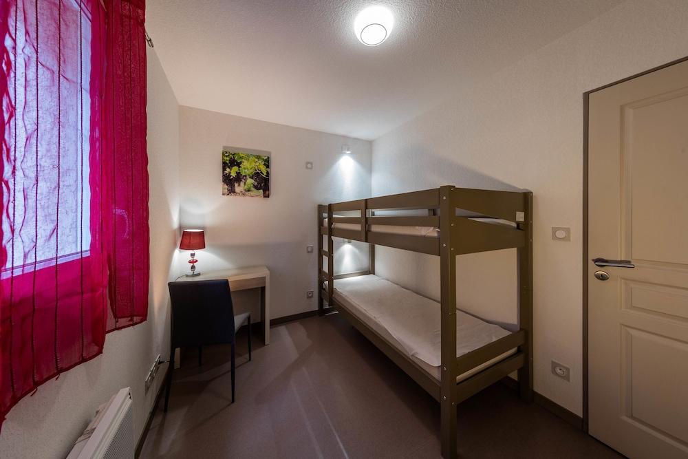 Hotel Terres De France - Le Domaine De Bacchus Saint-Christol  Esterno foto